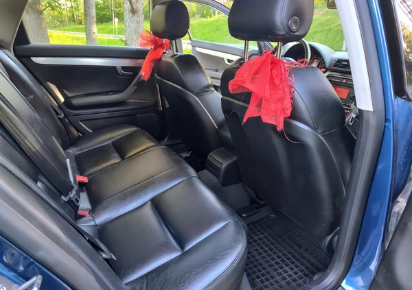 Audi A4 cena 24000 przebieg: 276000, rok produkcji 2008 z Gdynia małe 106